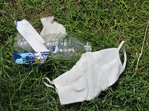 plastic in dyke marsh 2a